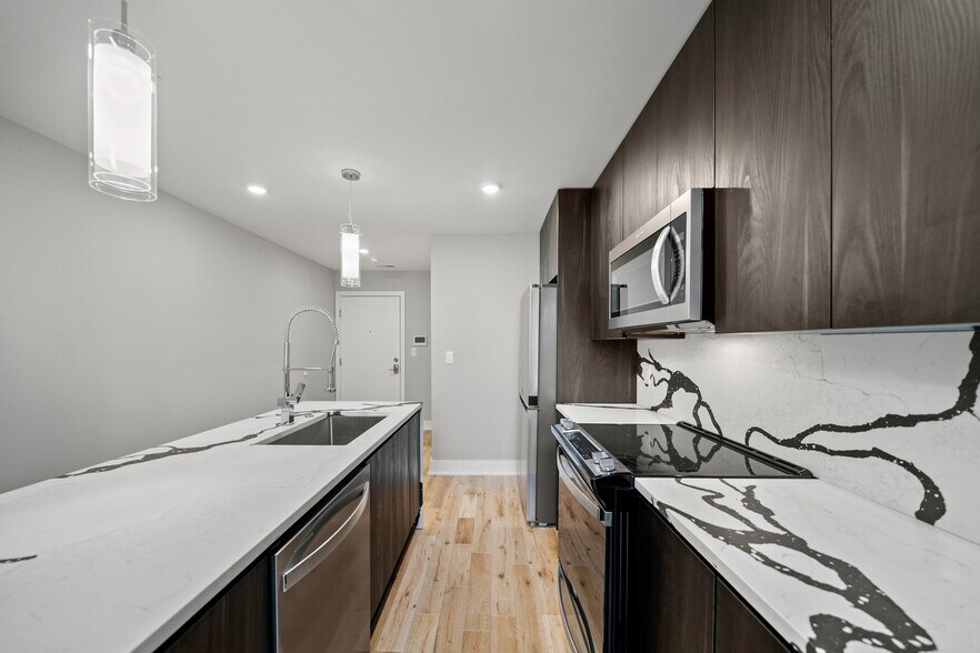 More Photos Of 1000-1038 W Girard Ave, Philadelphia Apartments For Lease