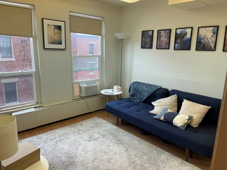 More Photos Of 872 Massachusetts Ave, Cambridge Apartments For Sale