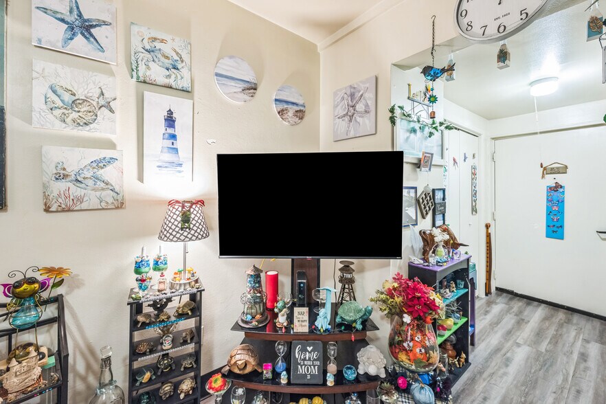 More Photos Of 126 Oriole St, Hot Springs Apartments For Sale