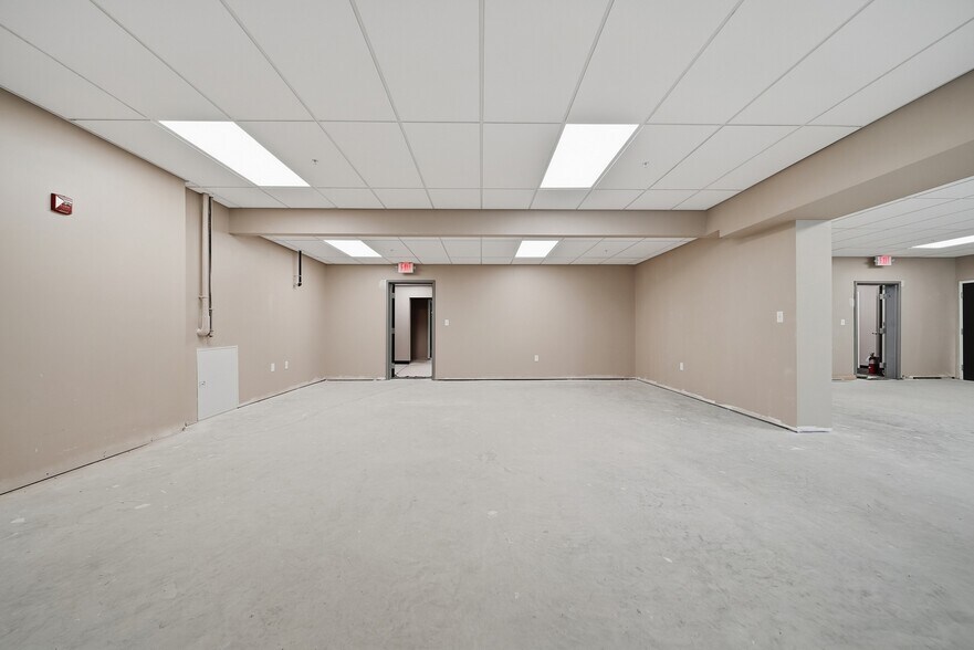 More Photos Of 11 Eldridge St, Lebanon Office For Lease