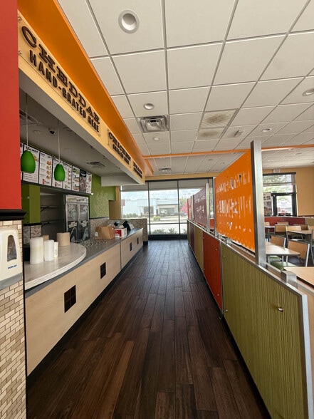 More Photos Of 109 Banks Rd, Fayetteville Fast Food For Lease