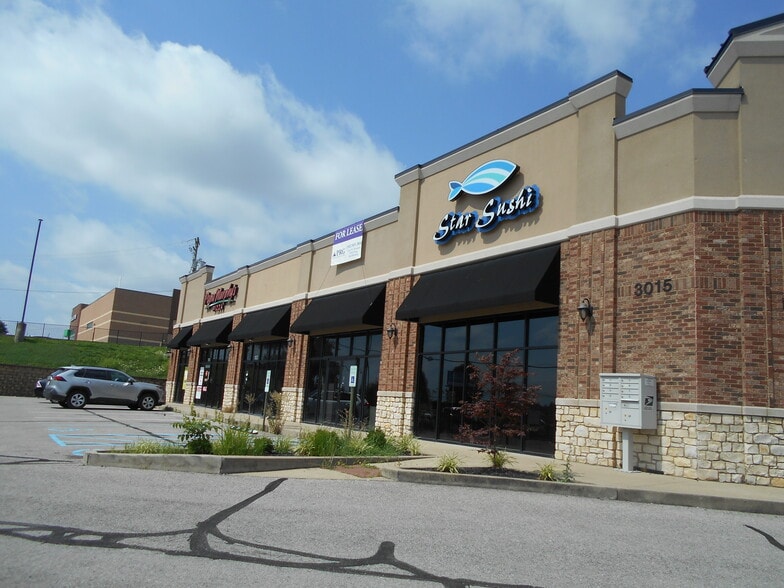 More Photos Of 3015 E 10th St, Jeffersonville Storefront For Lease