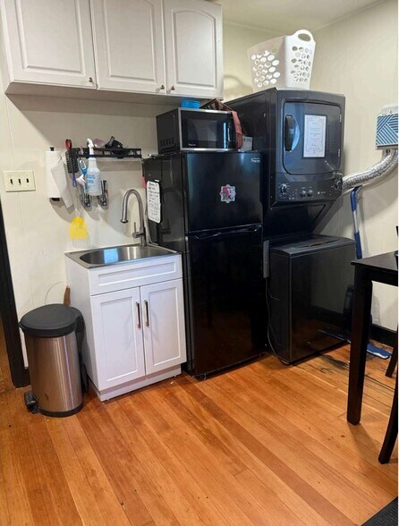 More Photos Of 444 Pyramid Way, Sparks Medical For Lease
