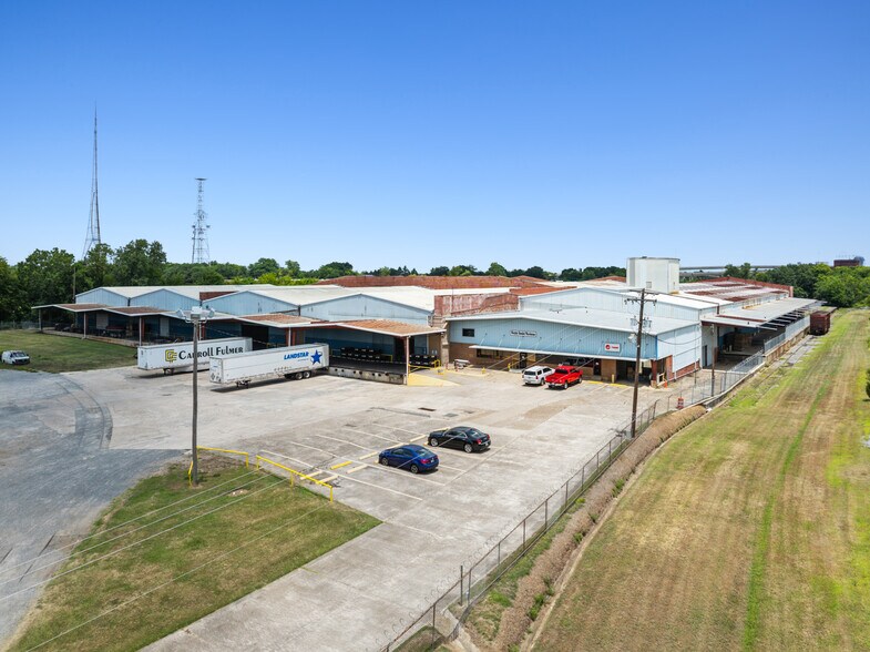 More Photos Of 2391 Levy St, Shreveport Warehouse For Lease
