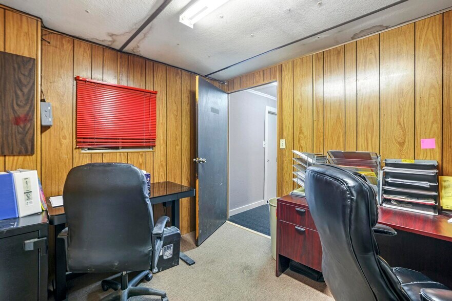 More Photos Of 162 Washington St, Twin Falls Land For Lease