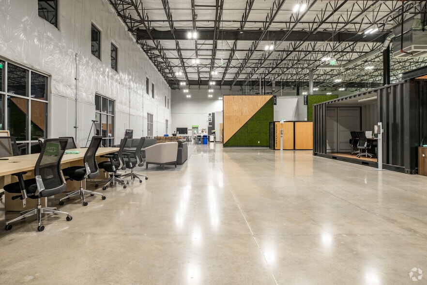More Photos Of 1200 Bmc Dr, Cedar Park Distribution For Lease