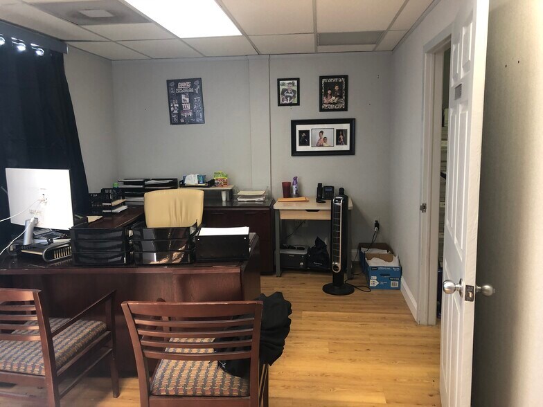 More Photos Of 271 US Highway 46, Fairfield Office For Lease