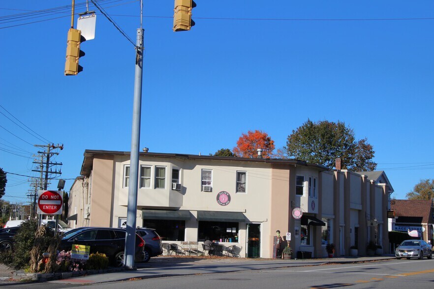 More Photos Of 1283 Boston Post Rd, Westbrook Storefront Retail Residential For Sale