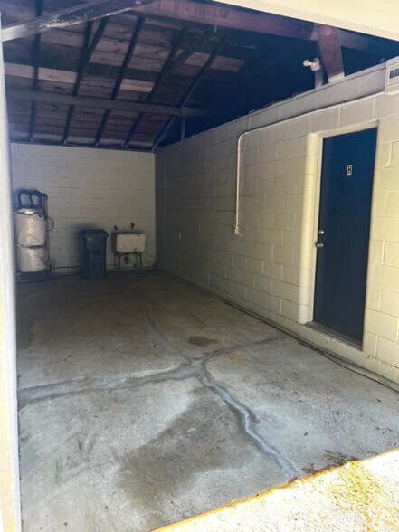 More Photos Of 530 - 570 Talmage Rd, Ukiah Apartments For Sale
