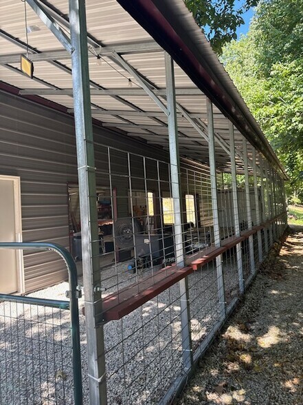 More Photos Of 190 Edgewater Dr, Eureka Springs Land For Sale