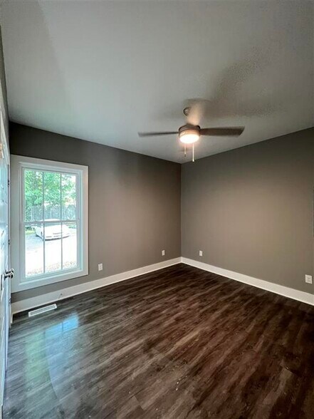 More Photos Of 1327 Park St, Bowling Green Apartments For Sale