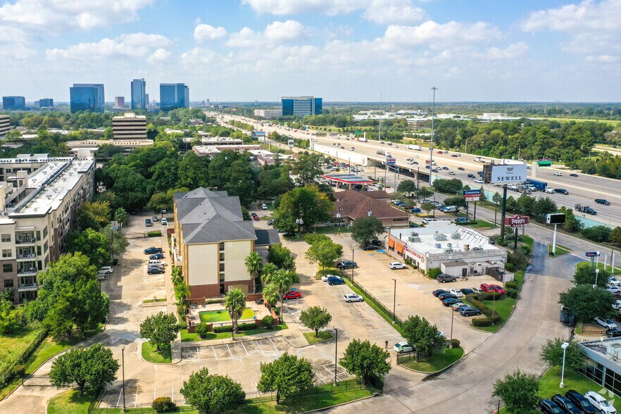 More Photos Of 12323 Katy Fwy, Houston Hotel For Sale