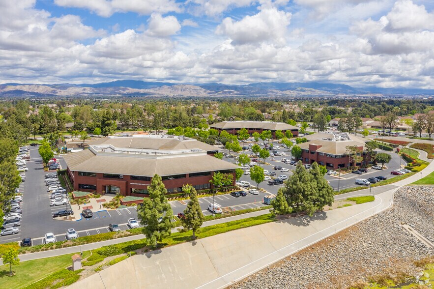 More Photos Of 4010 Barranca Pky, Irvine Office For Lease