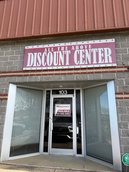 More Photos Of 4200 Lamar Ave, Memphis Warehouse For Lease