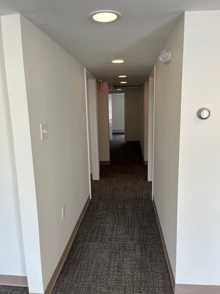 More Photos Of 174 N Main St, Dublin Office For Lease