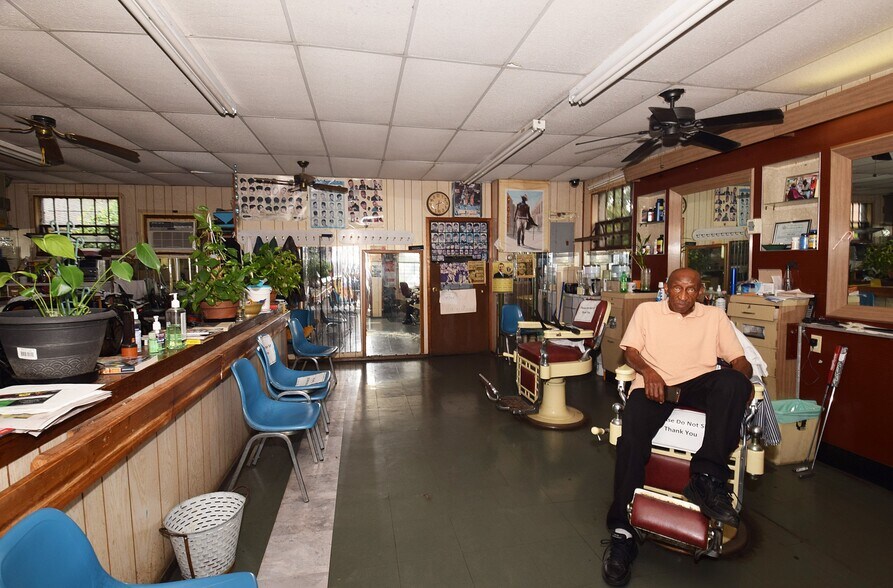 More Photos Of 1309-1323 Straight Path, Wyandanch Storefront Retail Office For Sale