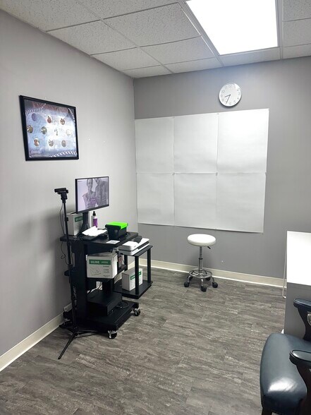 More Photos Of 11363 San Jose Blvd, Jacksonville Medical For Lease