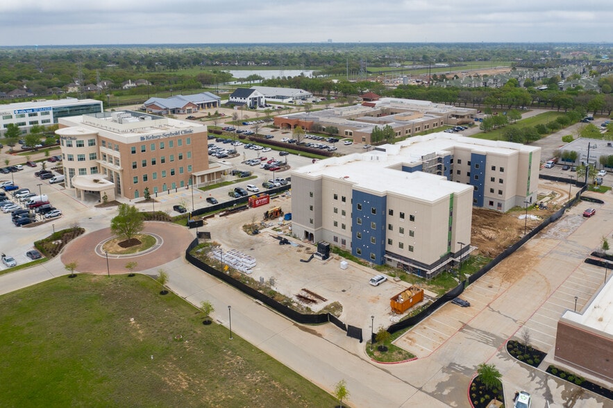 More Photos Of 13140 W FM 1960 Rd, Houston Hotel For Sale