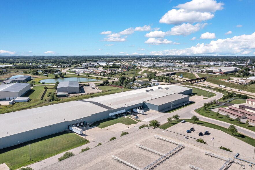 More Photos Of 122-342 Kohlman Rd, Fond Du Lac Industrial For Sale