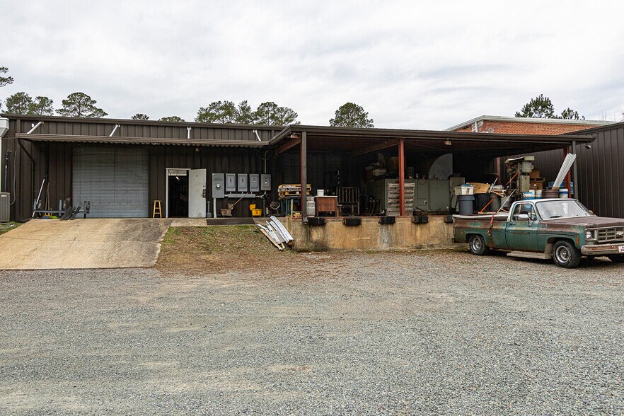 More Photos Of 1434 Farrington Rd, Apex Light Manufacturing For Sale