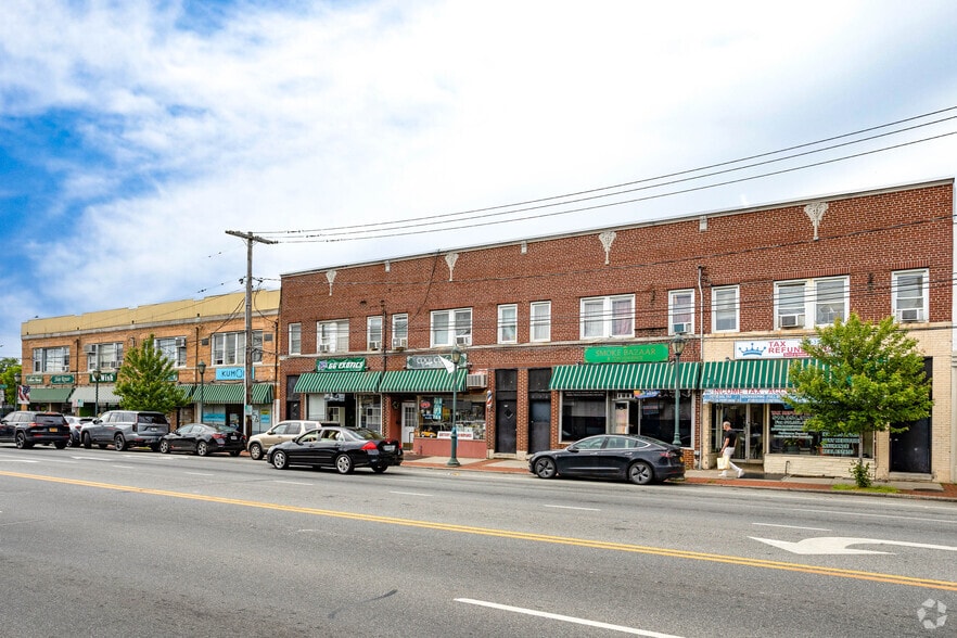 More Photos Of , Franklin Square Unknown For Sale