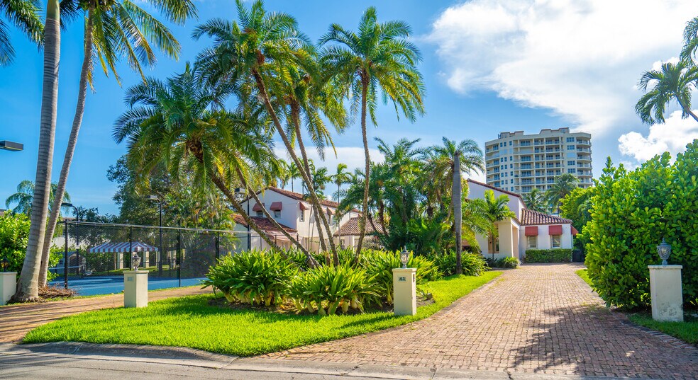 More Photos Of 44 Bal Bay Dr, Bal Harbour Land For Sale