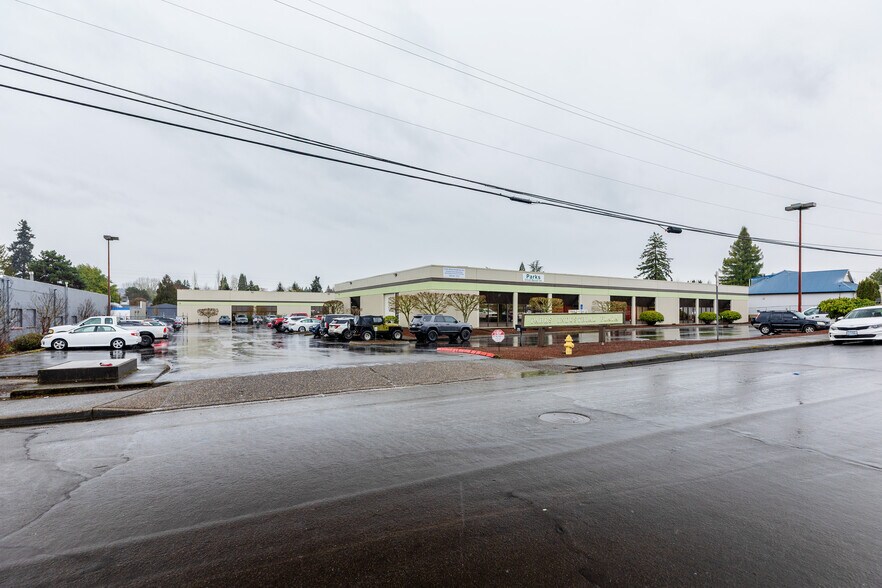 More Photos Of , Beaverton Flex For Sale