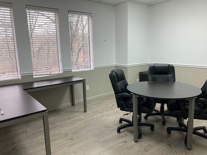 More Photos Of 348-350 Park St, North Reading Office For Lease