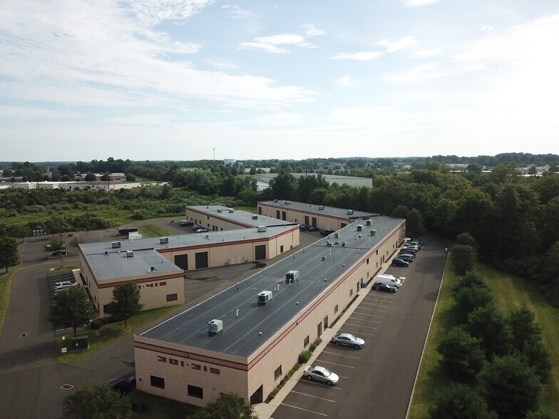 More Photos Of 301-315 Camars Dr, Warminster Township Light Manufacturing For Sale