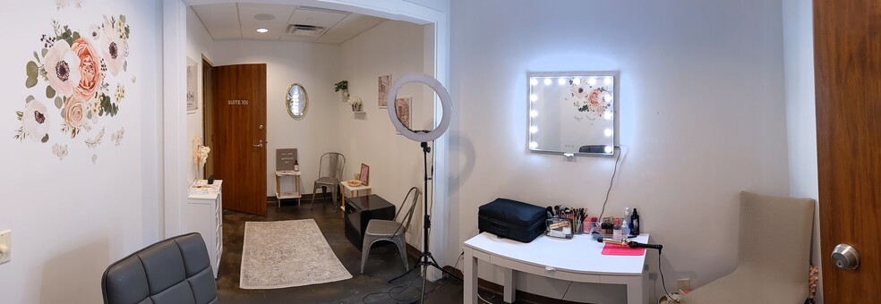 More Photos Of 4747 Pioneers Blvd, Lincoln Office For Lease