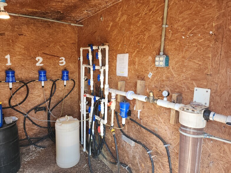 More Photos Of 594 Daffodil Ln, Pitts Land For Sale