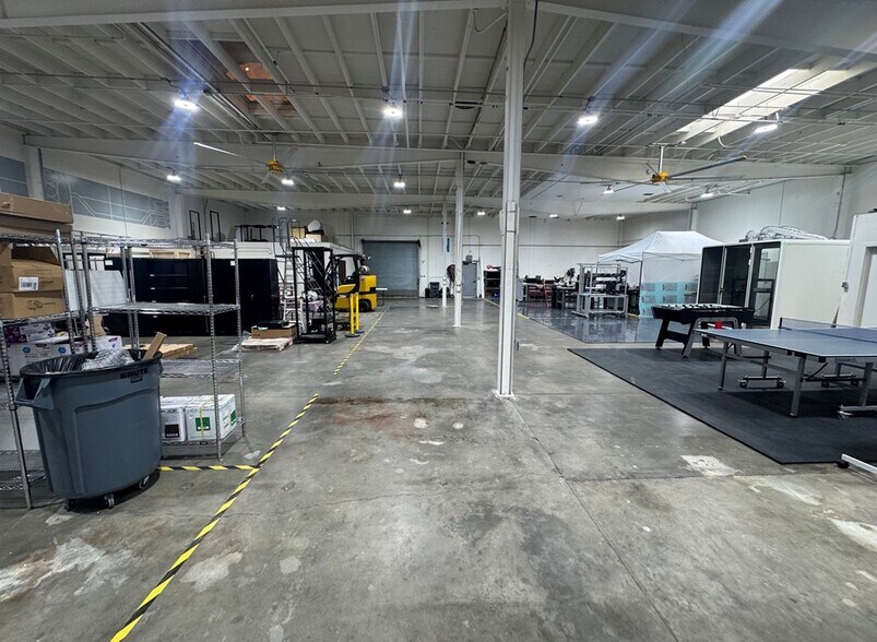 More Photos Of 349 W 168th St, Gardena Warehouse For Sale