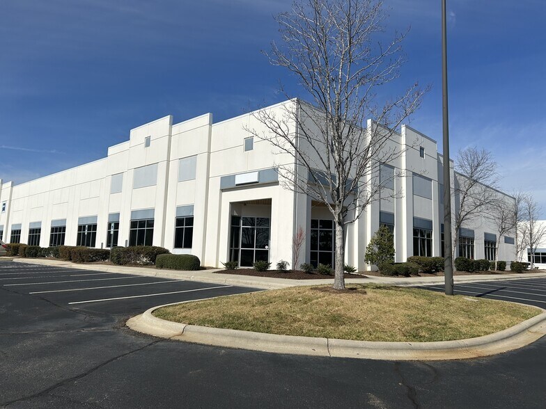 Primary Photo Of 4735 Corporate Dr, Concord Light Distribution For Lease