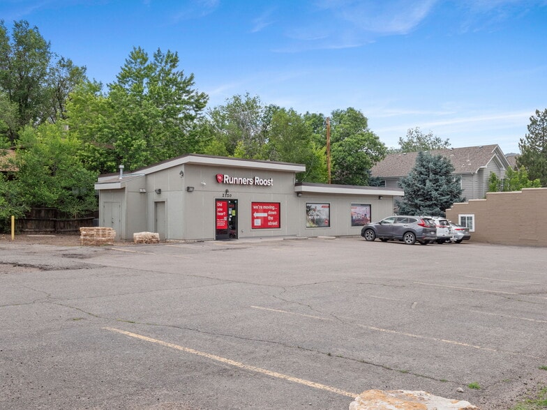 More Photos Of 2120 Ford St, Golden Restaurant For Sale