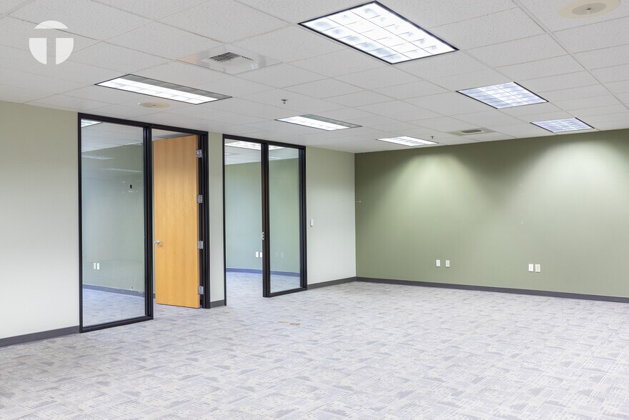 More Photos Of 2330 E Bidwell St, Folsom Medical For Sale