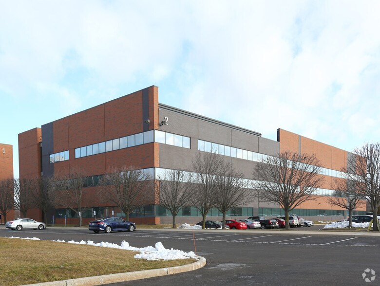 More Photos Of 101 Tournament Dr, Horsham Township Unknown For Lease