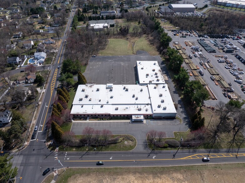 More Photos Of 390 New Albany Rd, Moorestown Warehouse For Sale