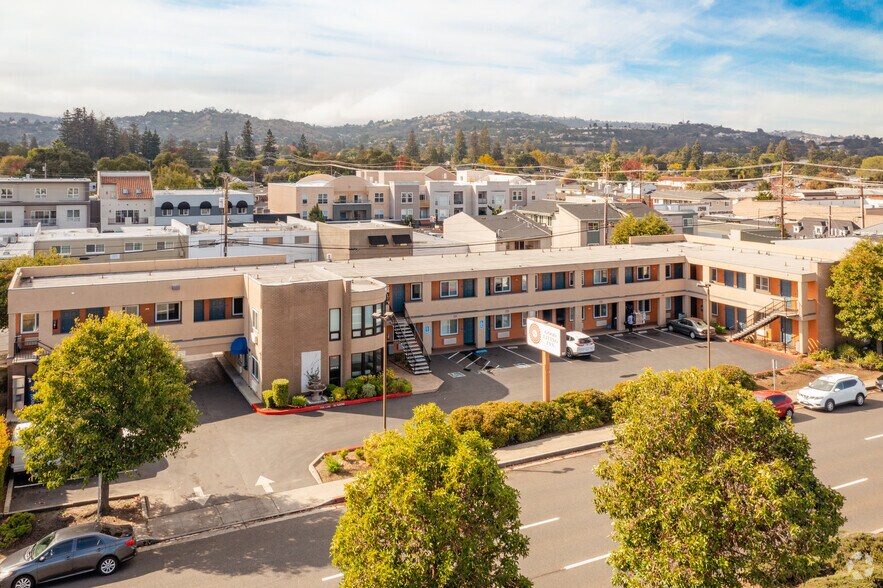 More Photos Of 1562 El Camino Real, San Carlos Hotel For Sale