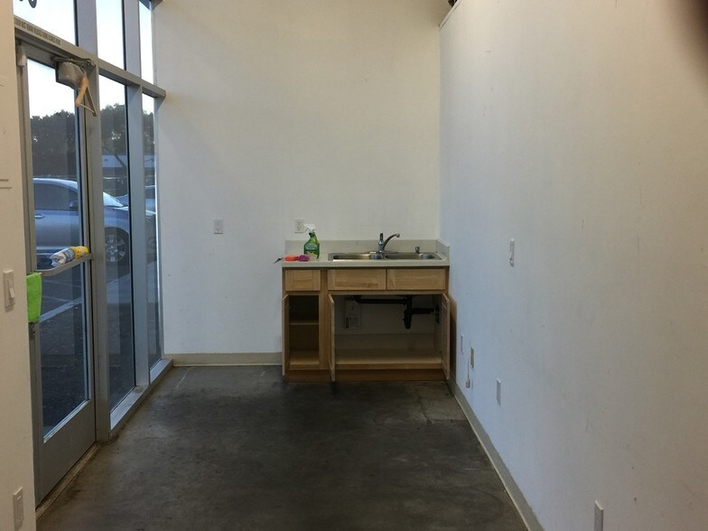 More Photos Of 6048-6096 Stevenson Blvd, Fremont General Retail For Sale