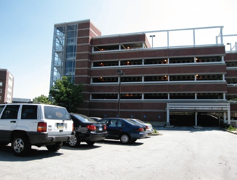 More Photos Of 3300 Henry Ave, Philadelphia Office For Lease