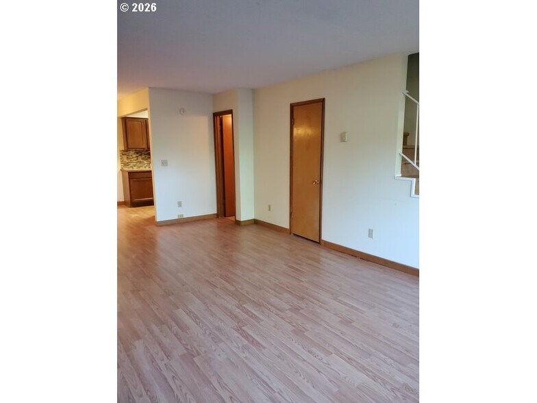 More Photos Of 1607 NE 26th Ave, Portland Apartments For Sale