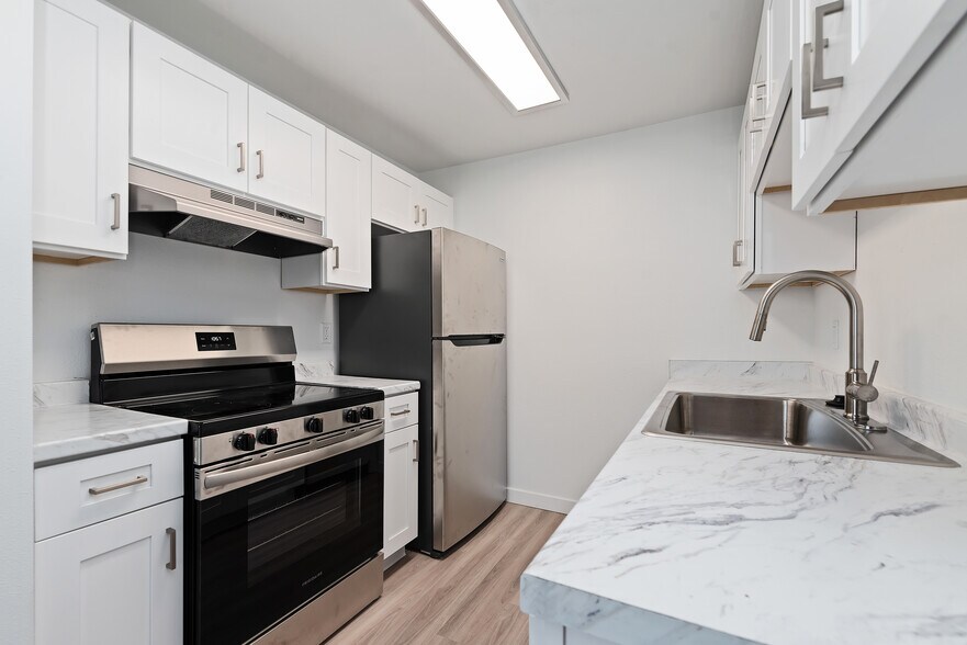 More Photos Of 1368 N Hartman St, Boise Apartments For Sale