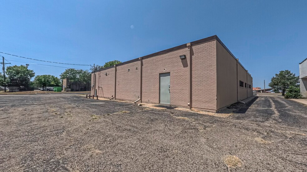More Photos Of 6111 W Amarillo Blvd, Amarillo Medical For Sale