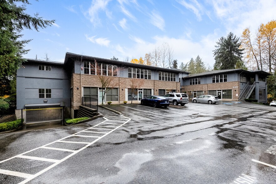 More Photos Of 16504 9th Ave SE, Mill Creek Office For Sale