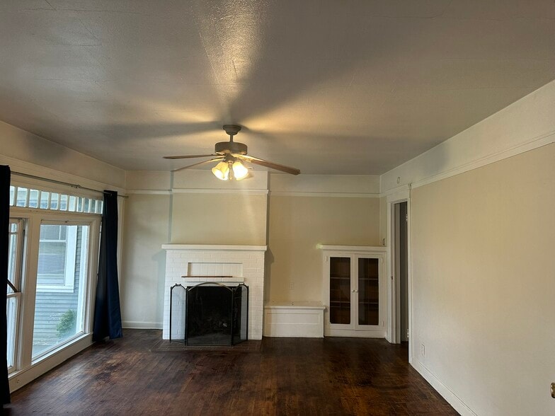 More Photos Of 150 W Stadium Dr, Stockton Apartments For Sale