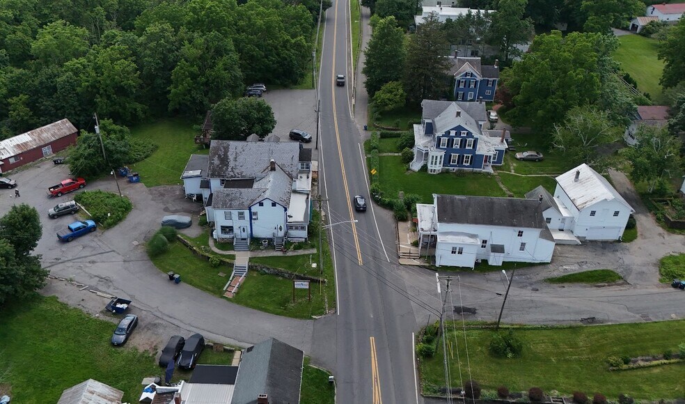 More Photos Of 371 Pittstown Rd, Pittstown Storefront Retail Residential For Sale