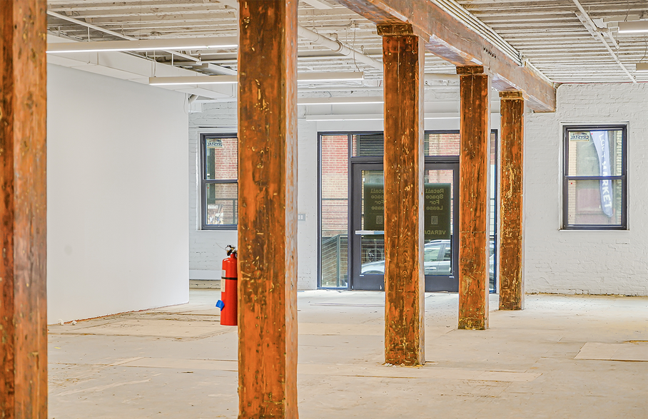 More Photos Of 53 Pearl St, Brooklyn Coworking Space