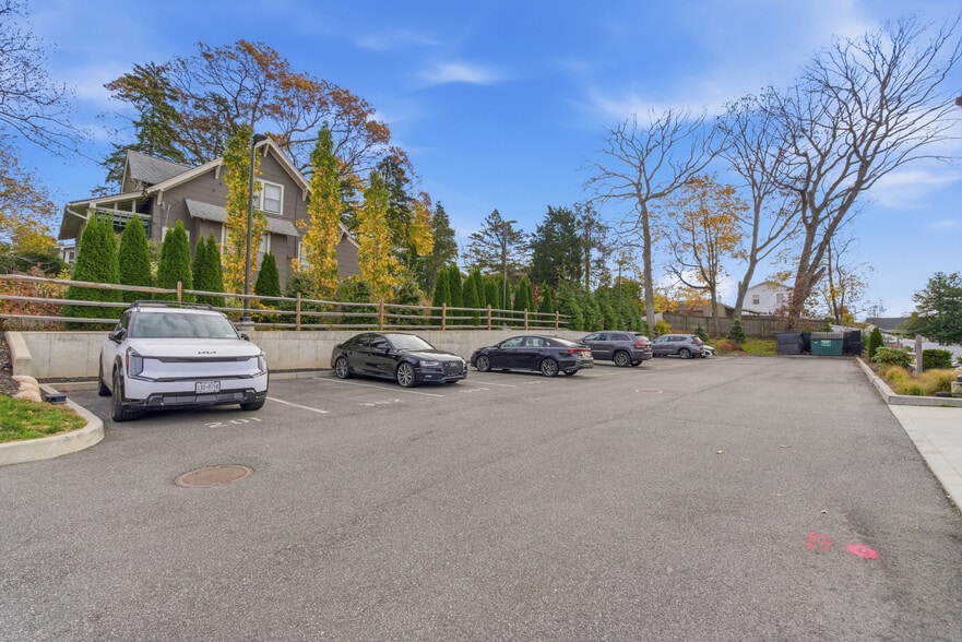 More Photos Of 1080 New York Ave, Huntington Station Apartments For Sale