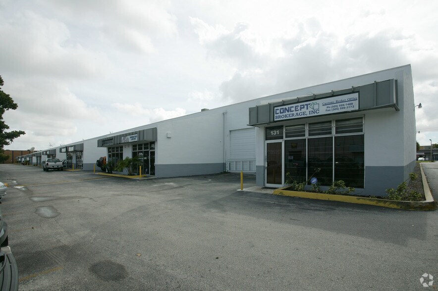 More Photos Of 3100 NW 72nd Ave, Miami Warehouse For Lease