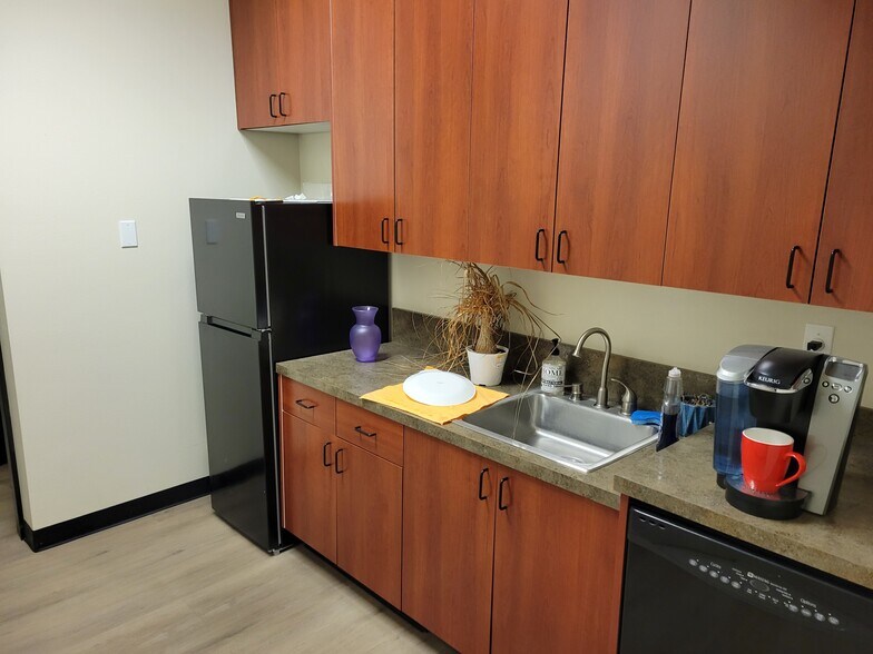 More Photos Of 446 NW 3rd St, Prineville Office For Lease